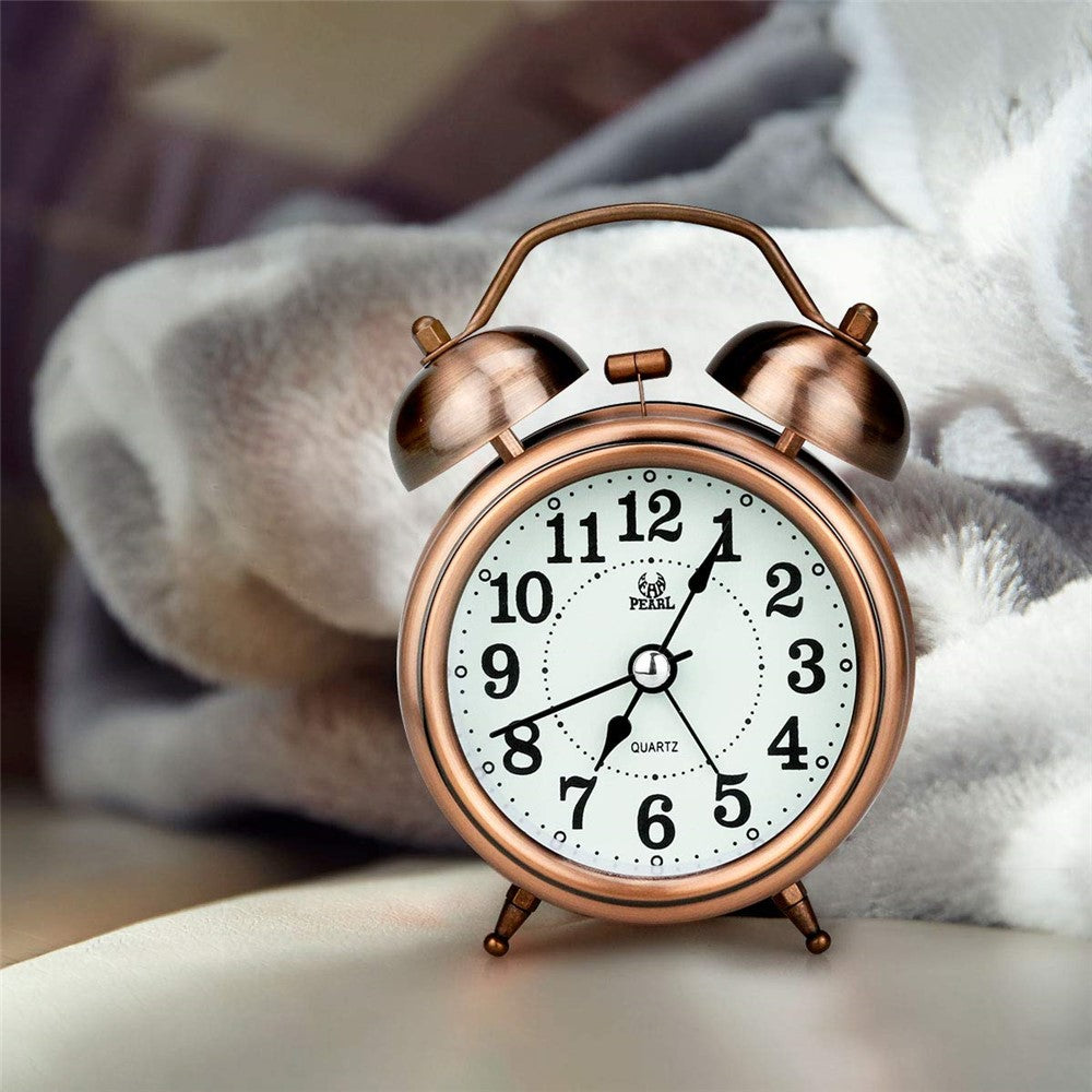 Retro Metal Plating Battery Powered Silent Non-Ticking Quartz Twin Bell Alarm Clock