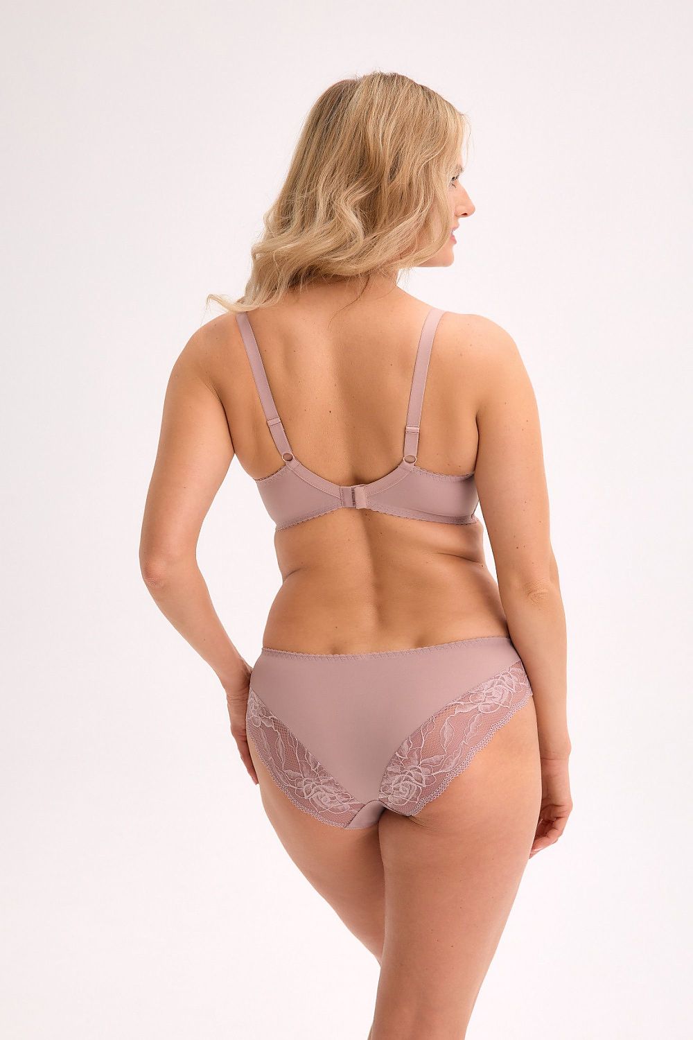 Semi- Soft model 217964 Gaia